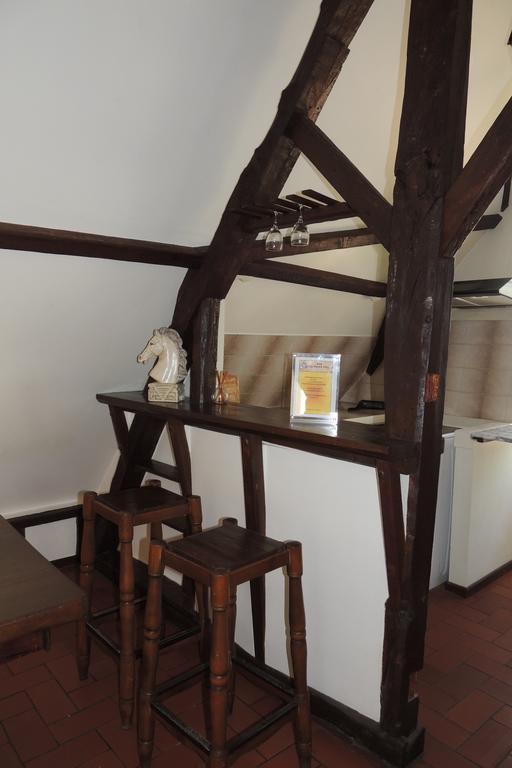 Le Manoir De Goliath Apartment Toutainville Ruang foto