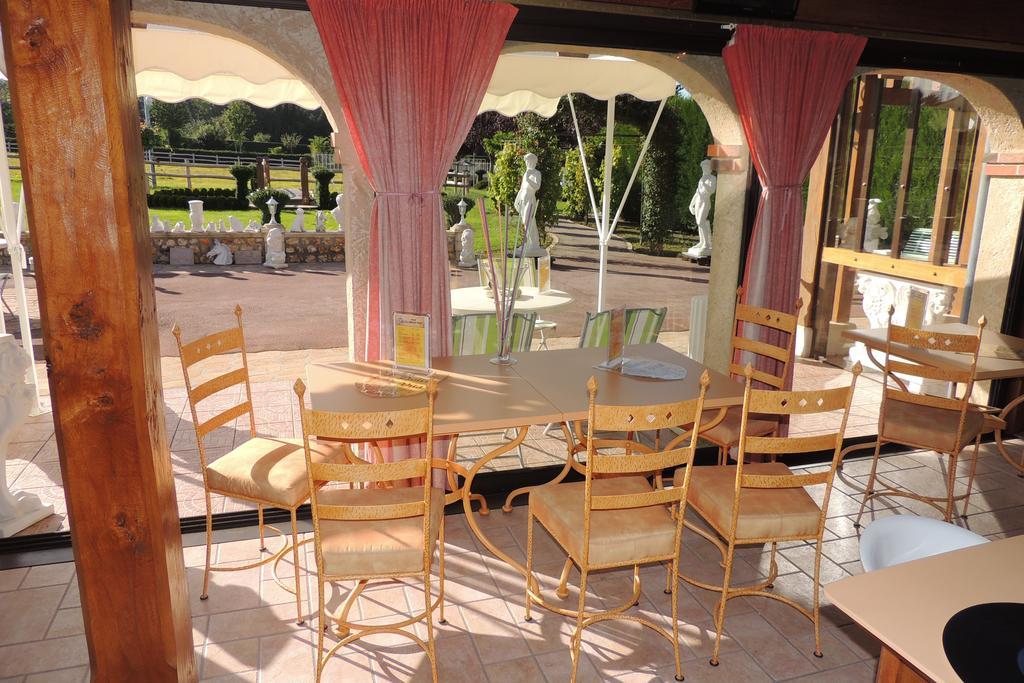 Le Manoir De Goliath Apartment Toutainville Bagian luar foto