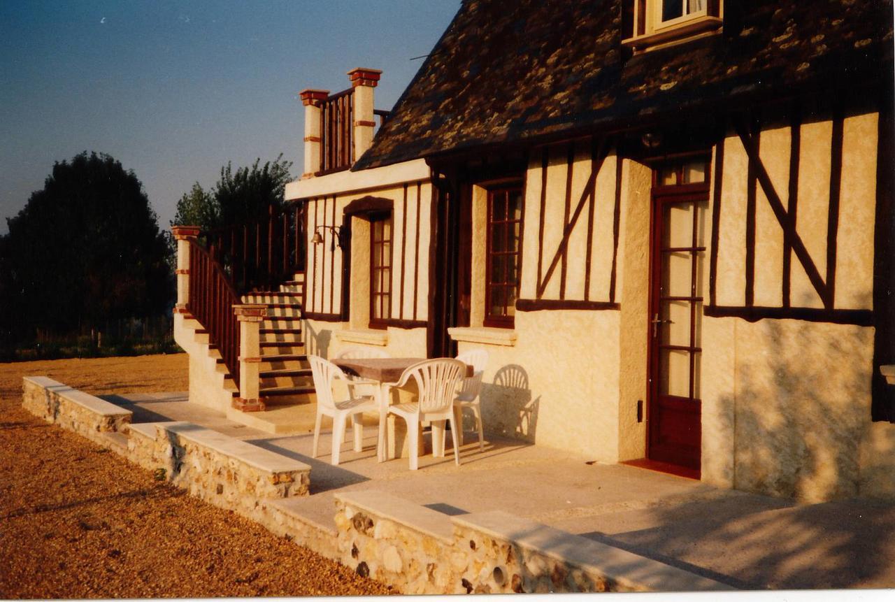 Le Manoir De Goliath Apartment Toutainville Bagian luar foto