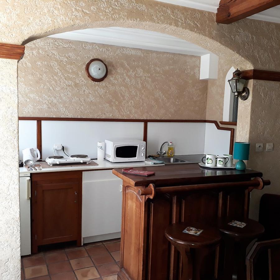 Le Manoir De Goliath Apartment Toutainville Bagian luar foto